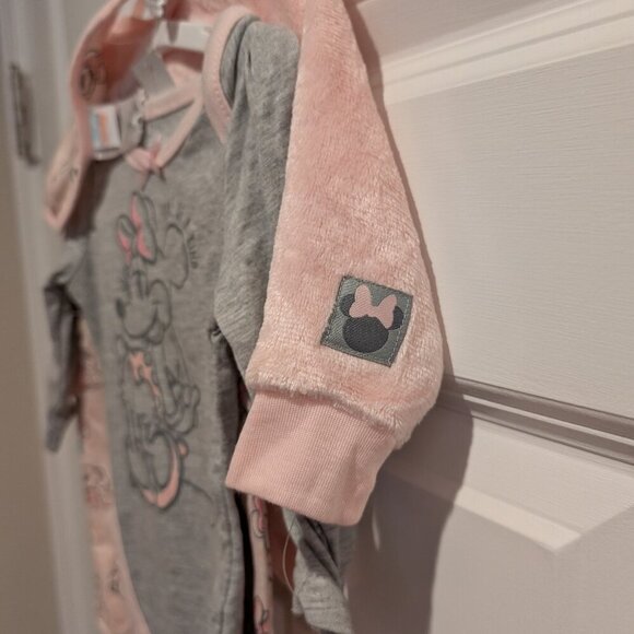 NWT Baby Girls' Disney Minnie Mouse 4pc set - Light Pink 6-9 month Gift Set - Picture 6 of 8